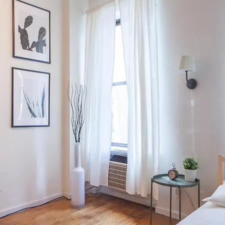 Apartment Upper East Studio *