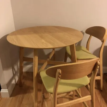 Beautiful Studio Hells Kitchen Times Square Apartment *
