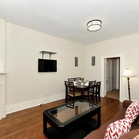 Places4stay Midtown East Comfort