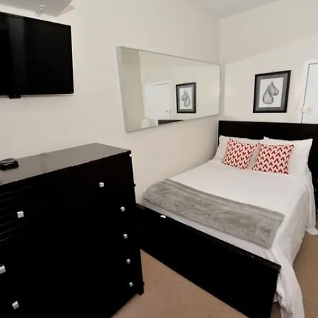 Places4stay Midtown East Comfort
