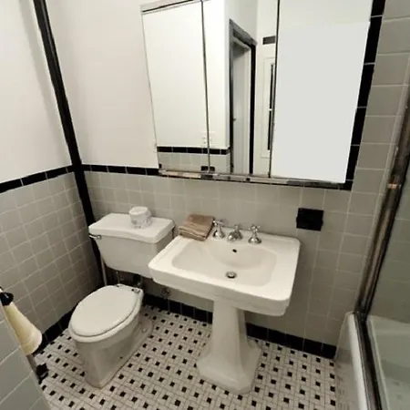 Places4stay Midtown East Comfort * New York
