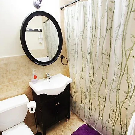 Apartment Sleeps 8 Air Con Wifi T081263 *