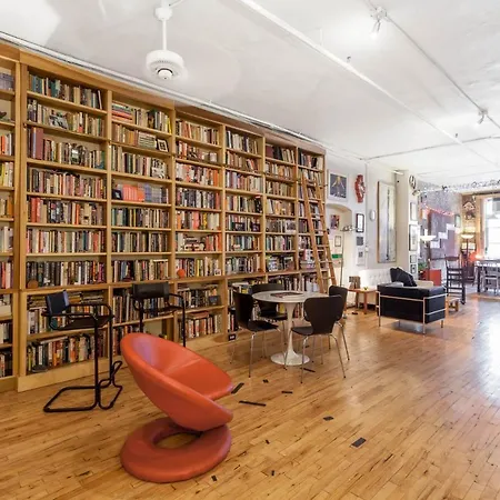 Library Loft By Onefinestay Apartment