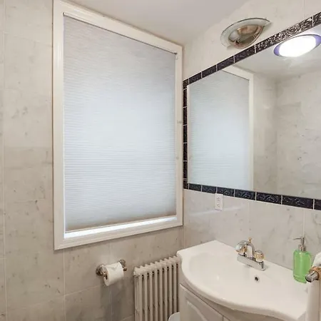 Sophisticated 4br/2.5ba Nyc Midtown Apt * New York