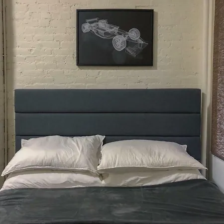 Cozy Downtown Apartment *