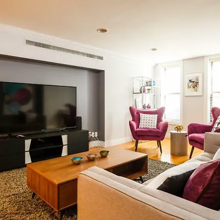New Massive 4br/3.5ba Townhouse Near Park Ave *