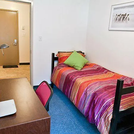Hostel Hall Brooklyn College *