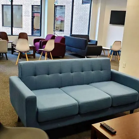 Hostel Hall Brooklyn College New York