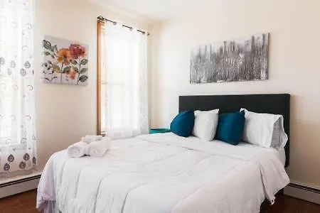 Cozy Escape In Bedstuy Apartment
