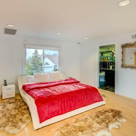 Villa Masion Private With Recording Studio And Swimming Pool New York