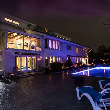 Masion Private With Recording Studio And Swimming Pool Villa *