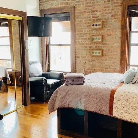 Luxurious 3, With Roof Deck, And Manhattan Views Apartment