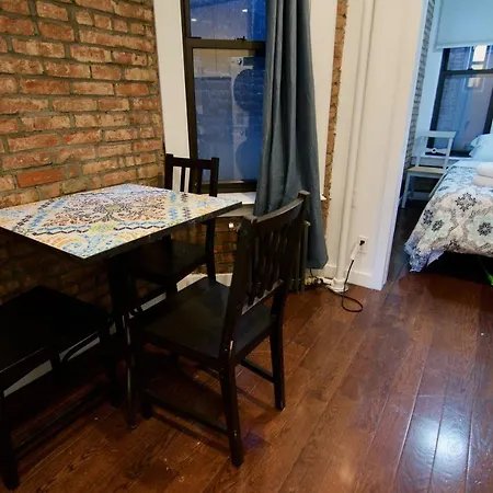Apartment 2bed/1bath Close To Soho New York