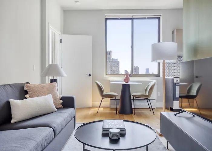 E Village 1Br W Wd On Prime Corner Nyc-858