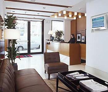 Hampton By Hilton Seaport Hotel