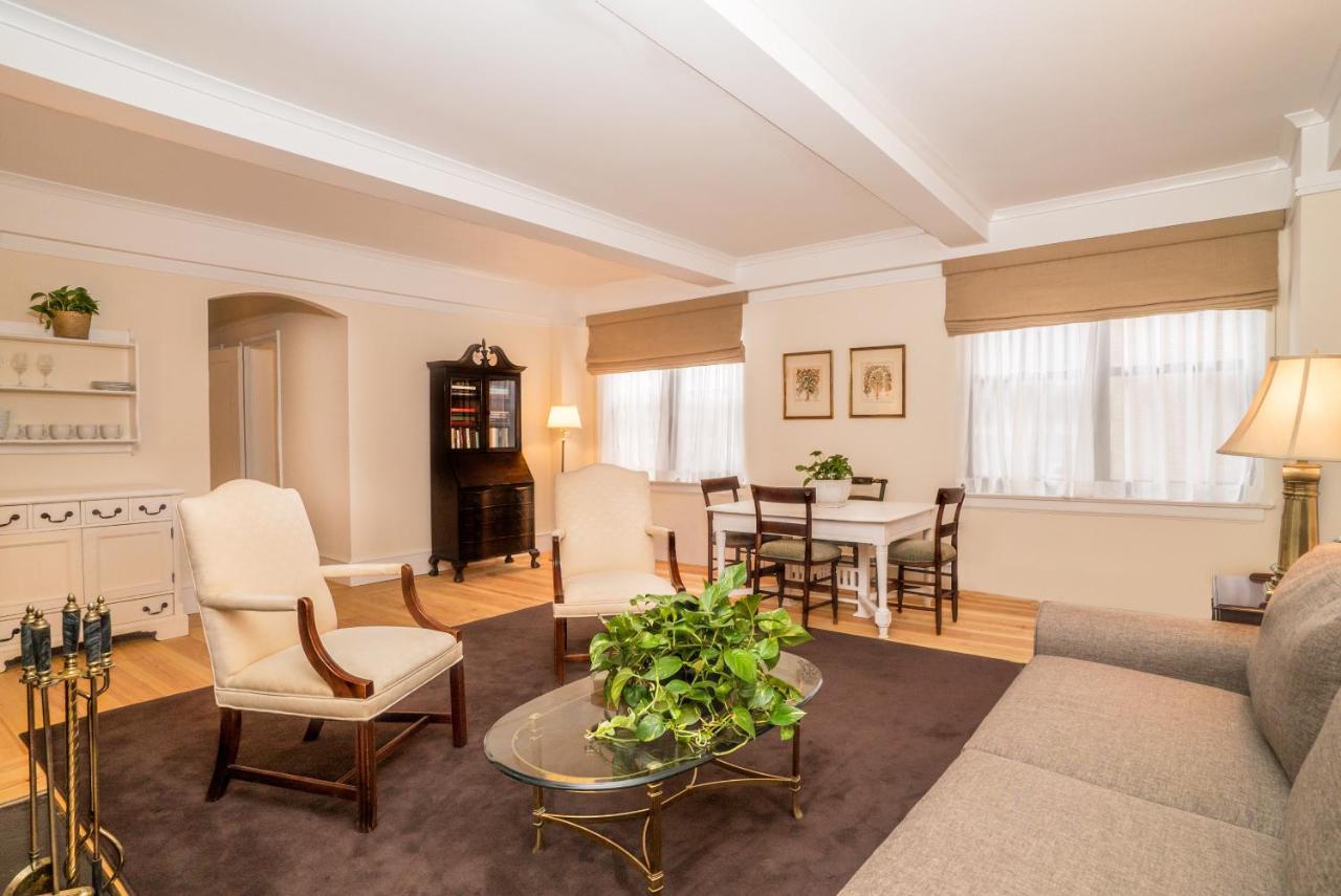 Hotel Roger Smith New York