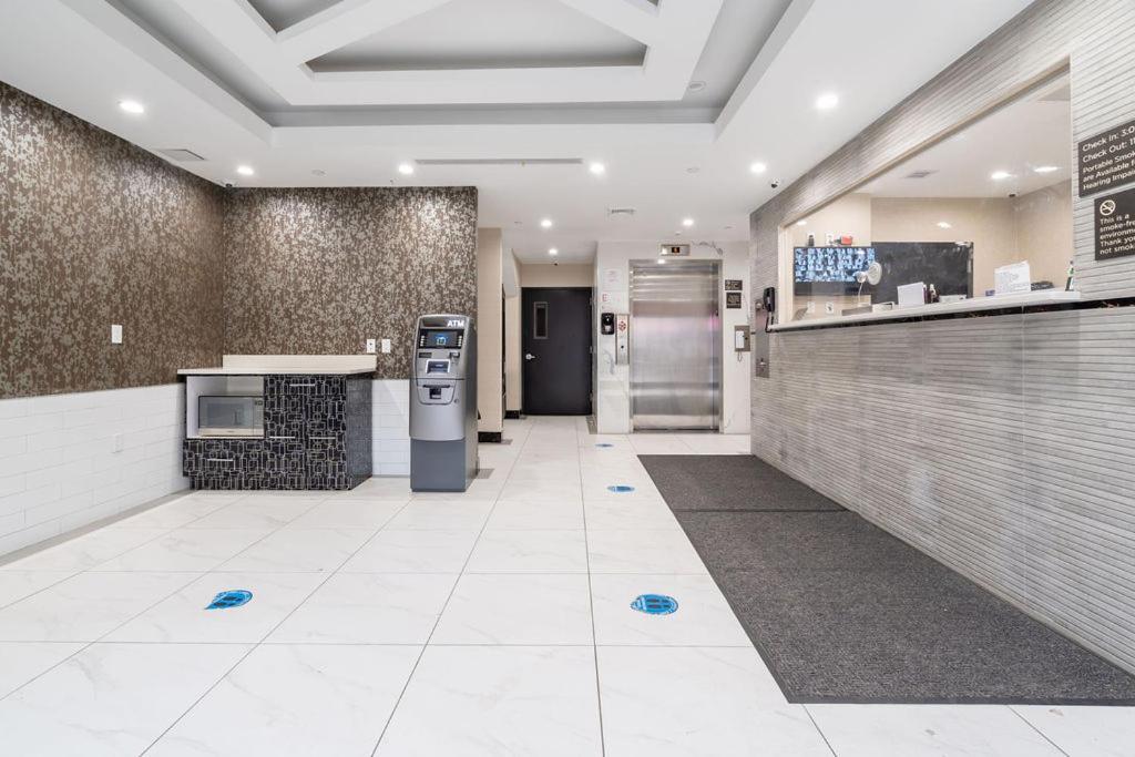 Ninety Five Fordham / St. Barnabas Hospital New York