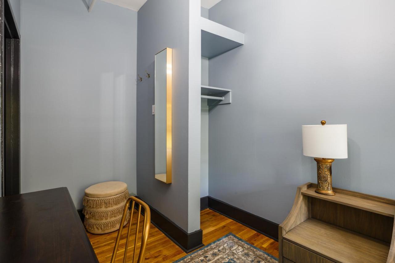 Hostel Lamartine Chelsea *