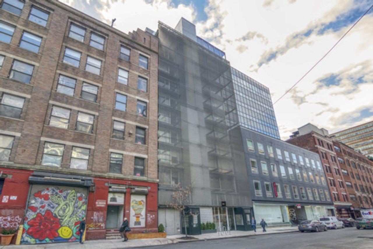 Alameda, Highline Hotel