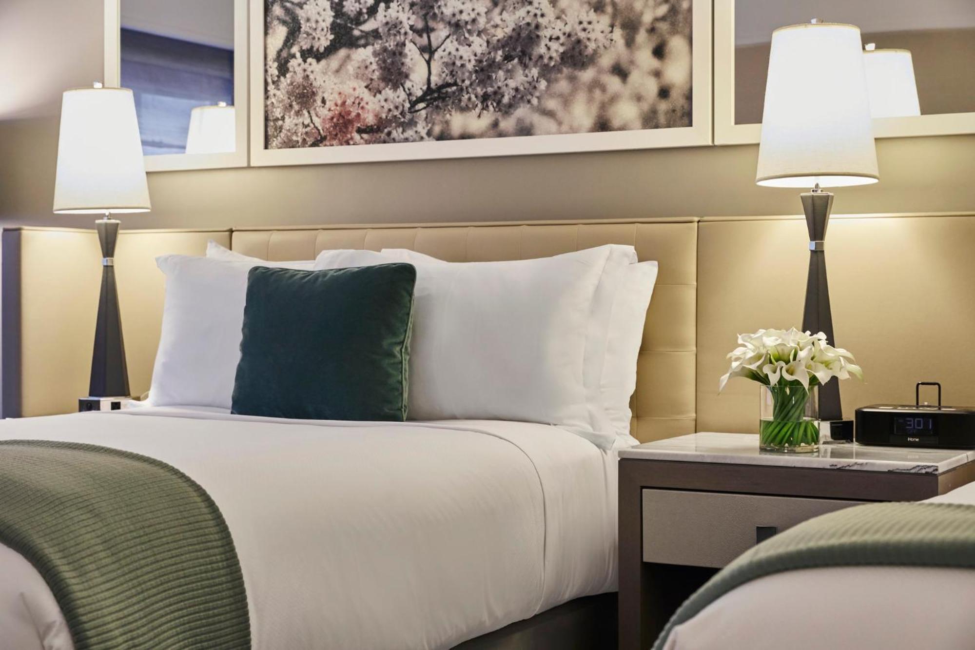 Hotel Loews Regency