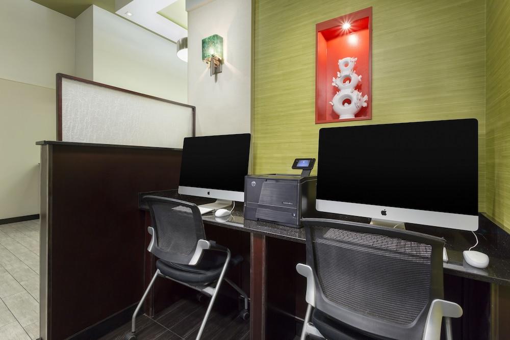 Nyma, The Manhattan Hotel New York