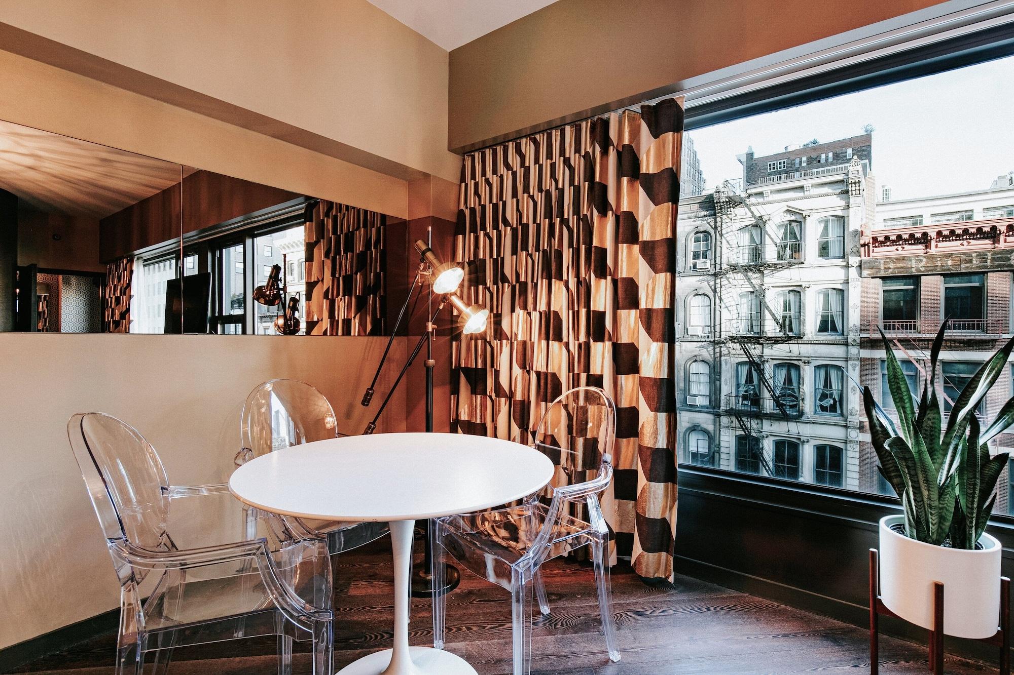 Roxy Hotel