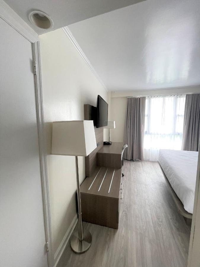 Garden & - Jfk Hotel