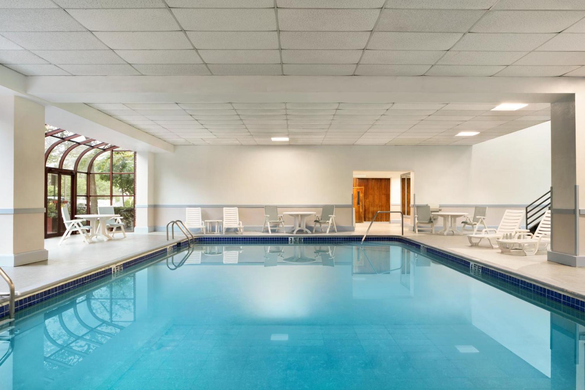 Doubletree By Hilton New York-laguardia New York