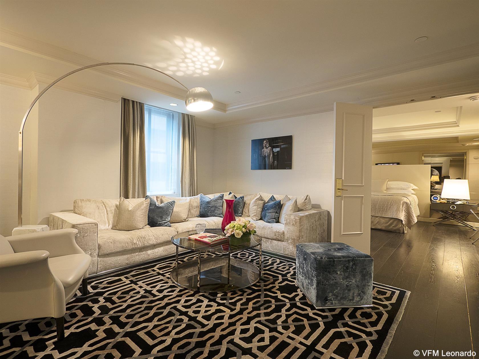 The Michelangelo Hotel 4*