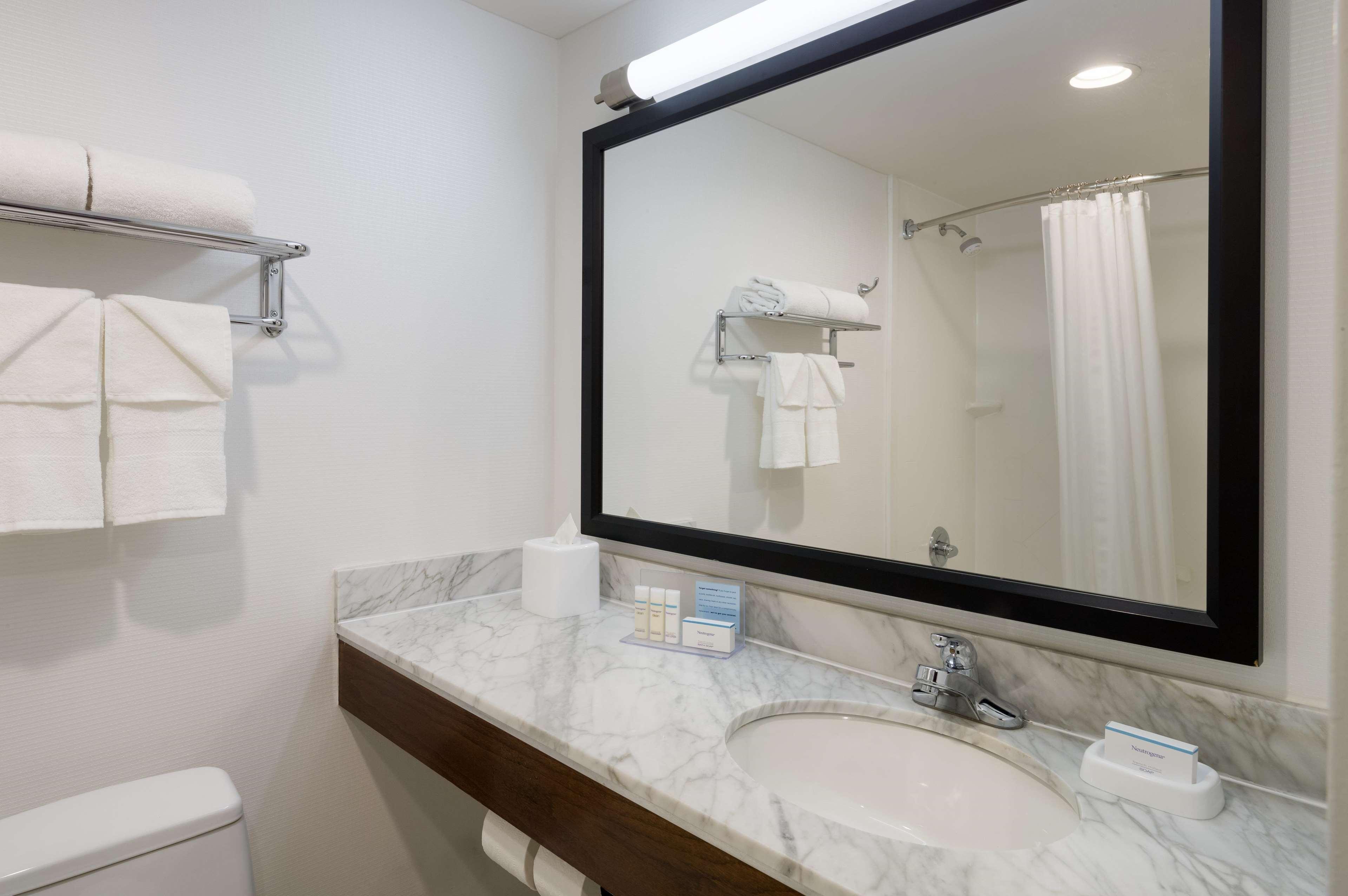 Hotel Hampton Manhattan-seaport-financial District New York