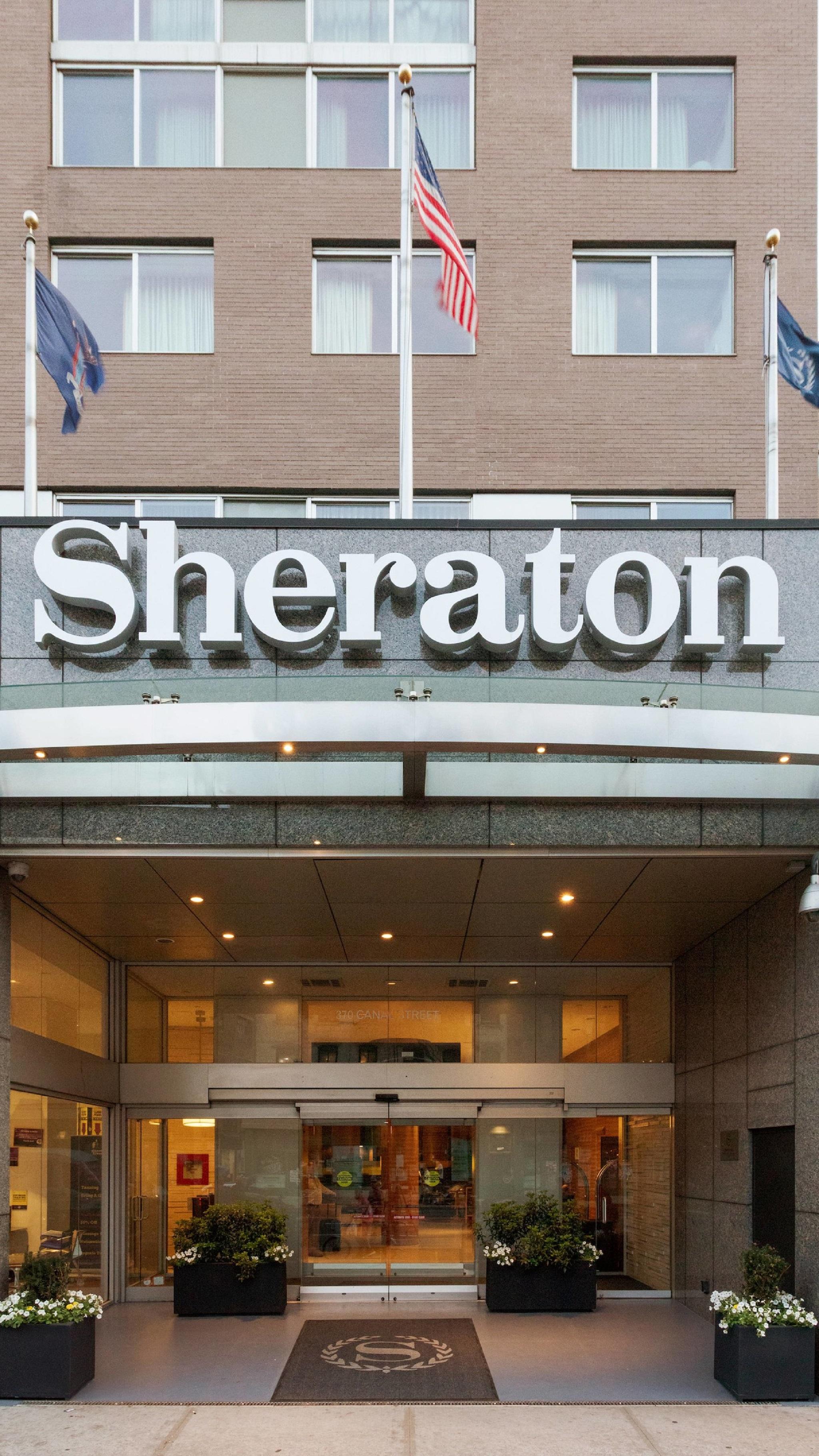 Sheraton Tribeca 4*