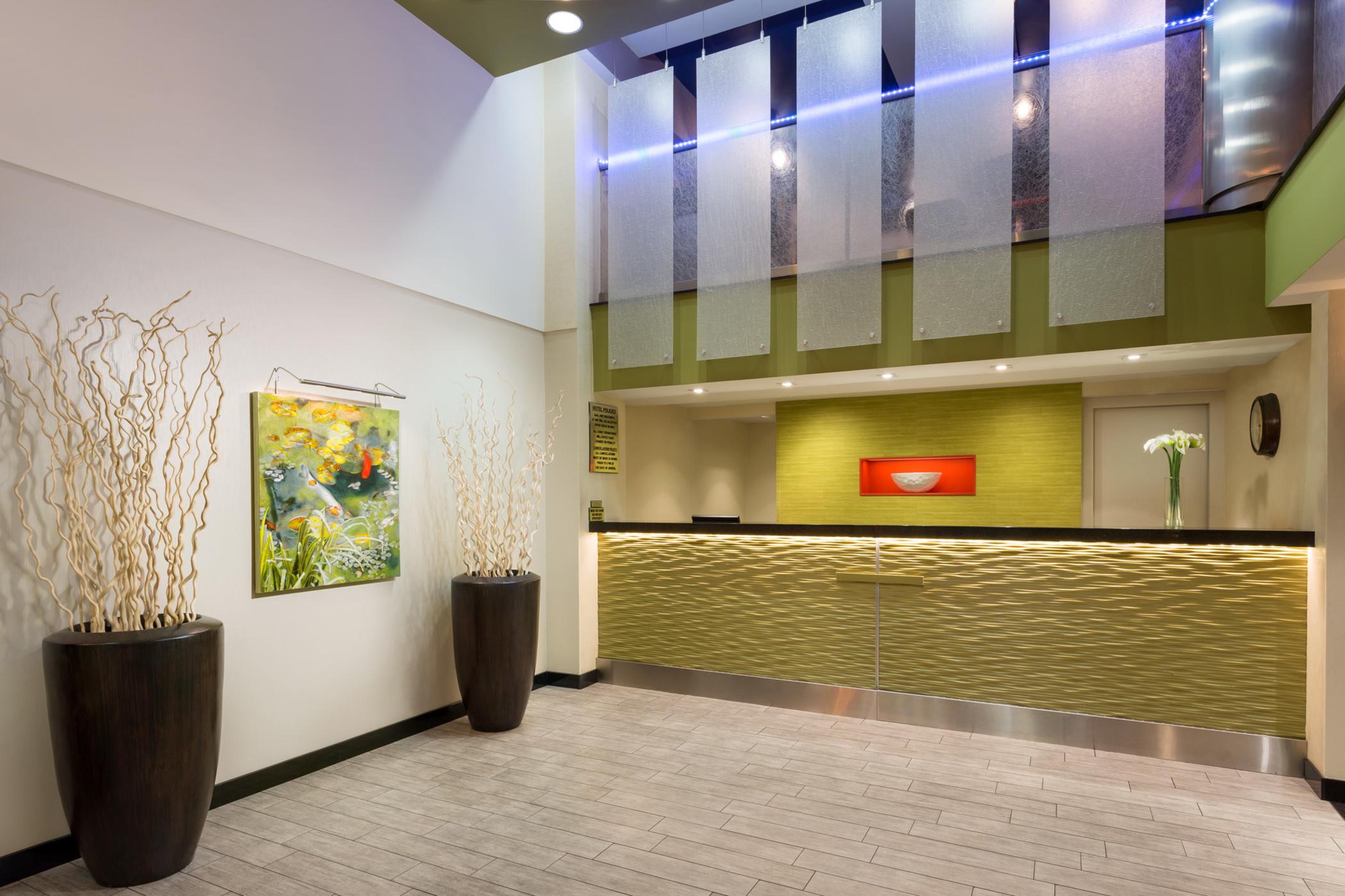 Nyma, The Manhattan Hotel New York