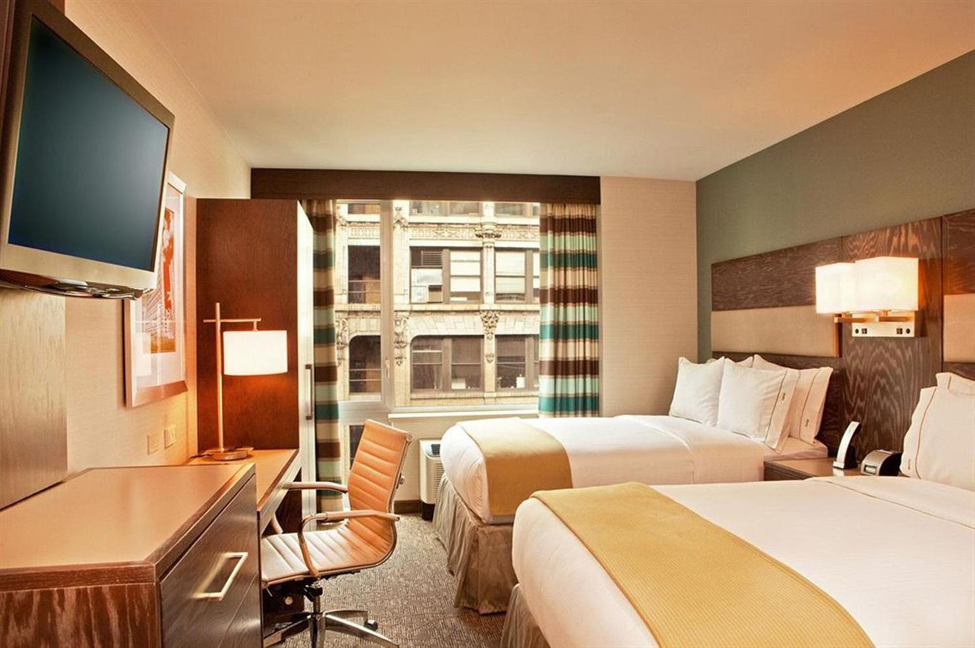 Hotel Express - Times Square South By Ihg 3*