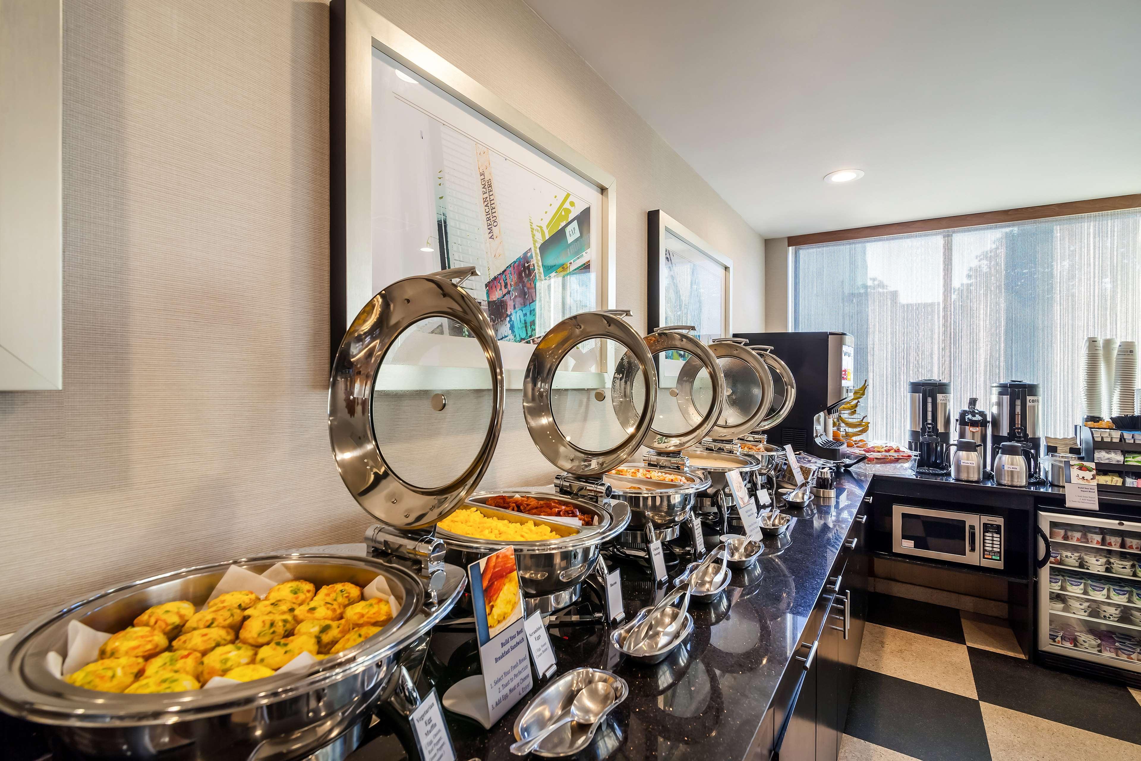 Western Plaza 3* New York