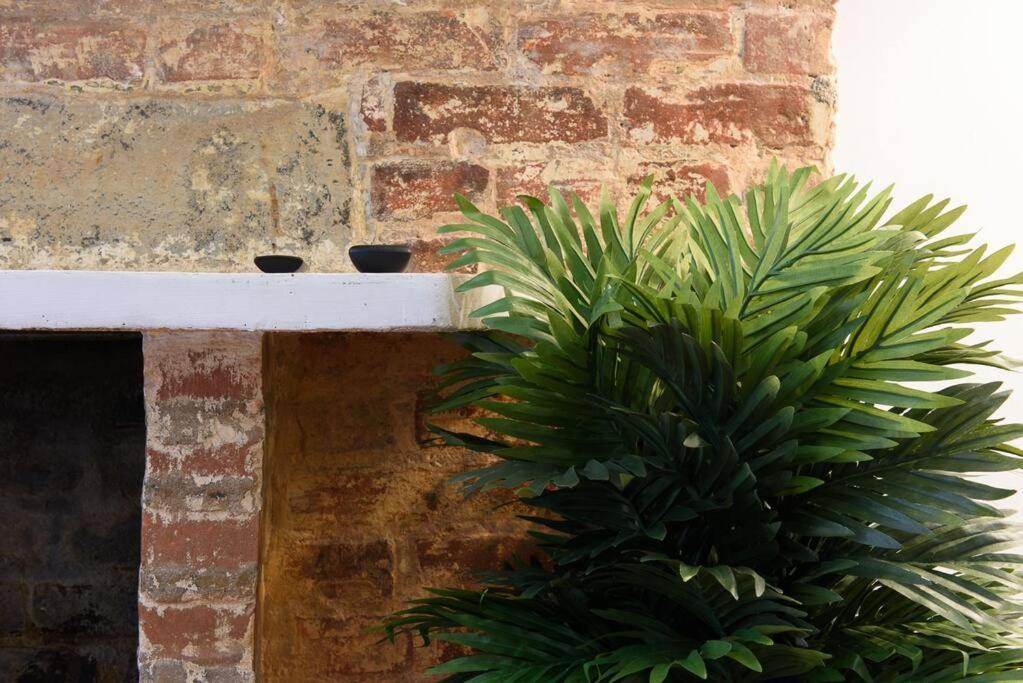 24-17 Renovated Prime Location Wd Apartment New York