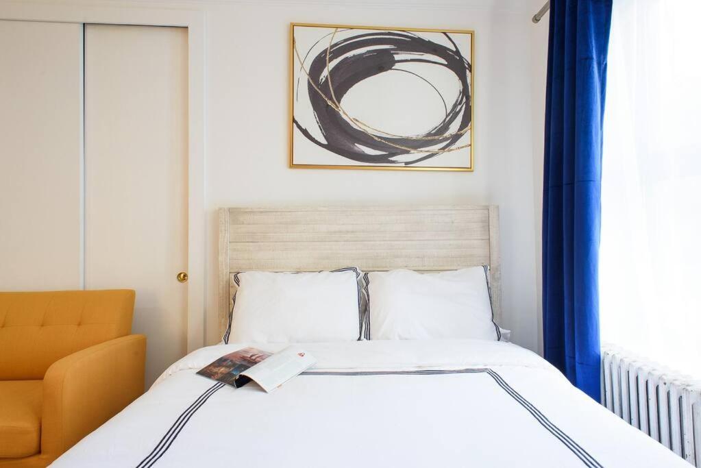 24-17 Renovated Prime Location Wd *