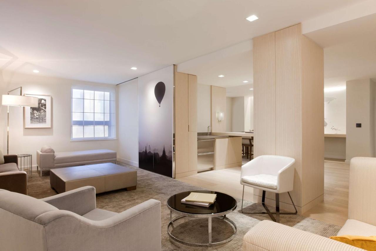 Hyatt Grand Hotel 4*