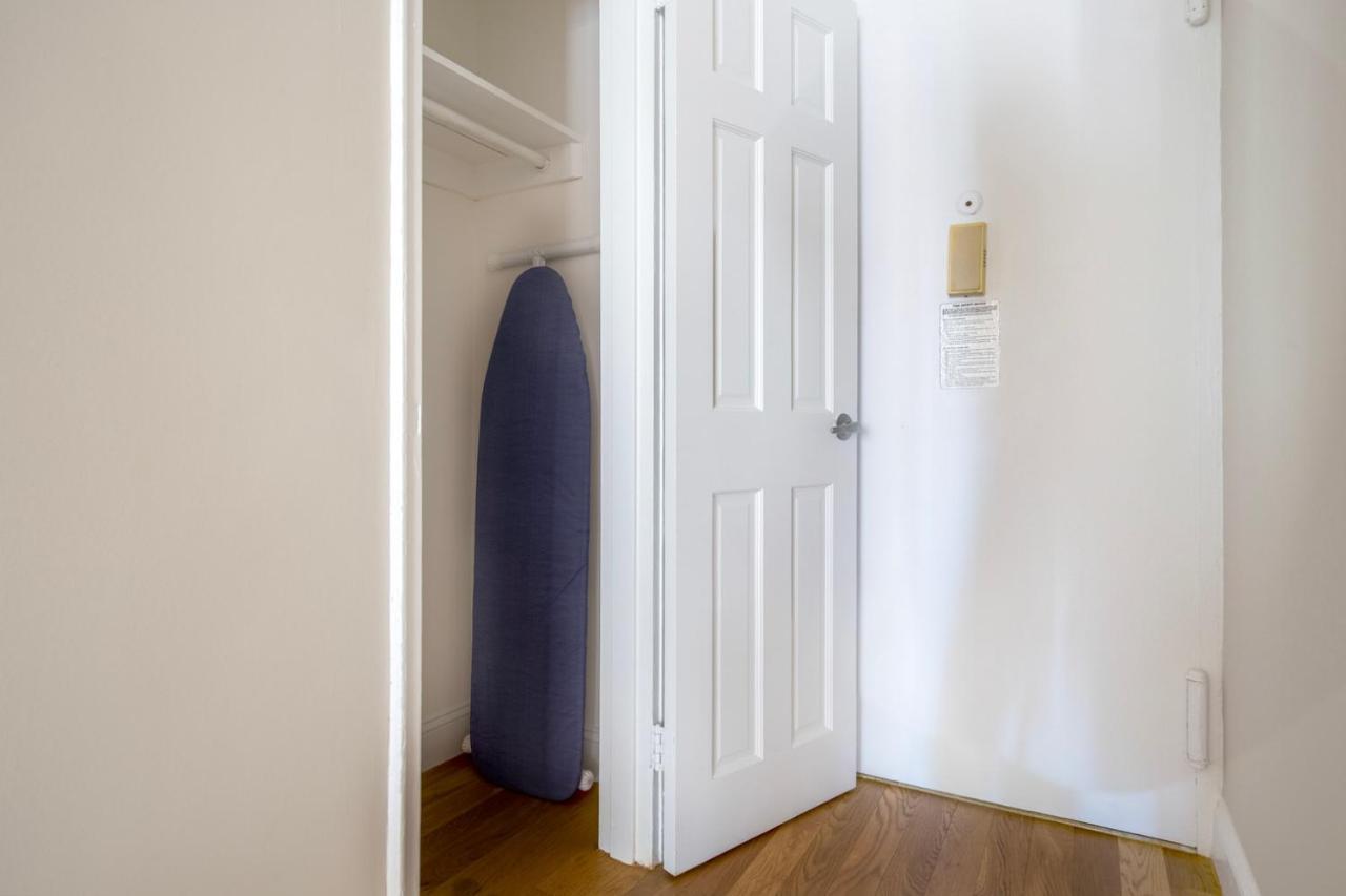 Uws 3br W Elevator Doorman Gym Nr Park Nyc-1002