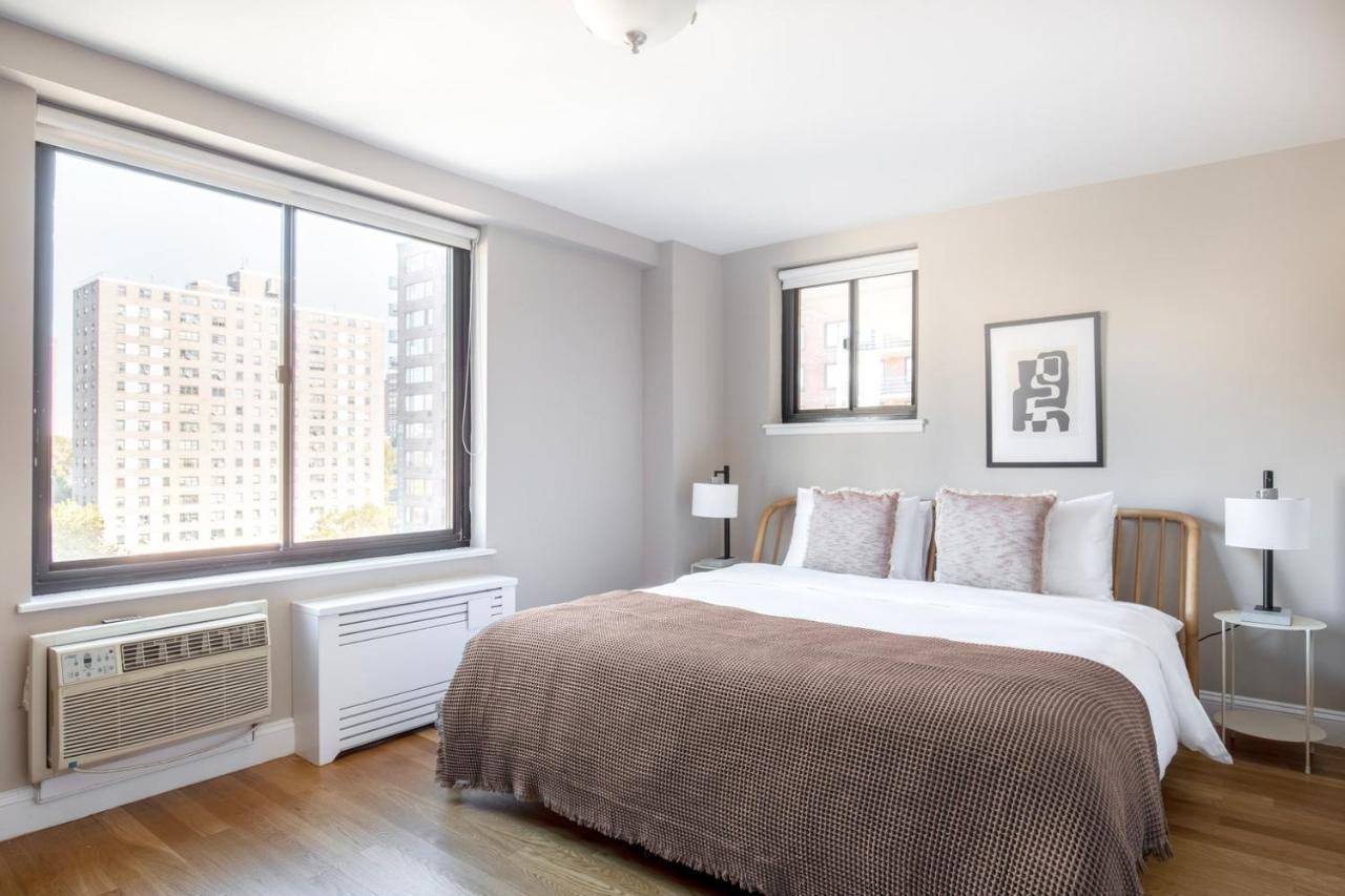 Apartment Uws 3br W Elevator Doorman Gym Nr Park Nyc-1002 New York