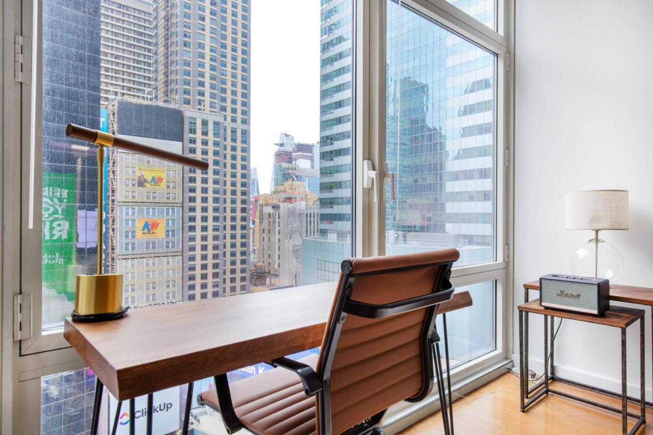 Apartment Midtown 1br W Doorman Gym Nr Theater District Nyc-595 *