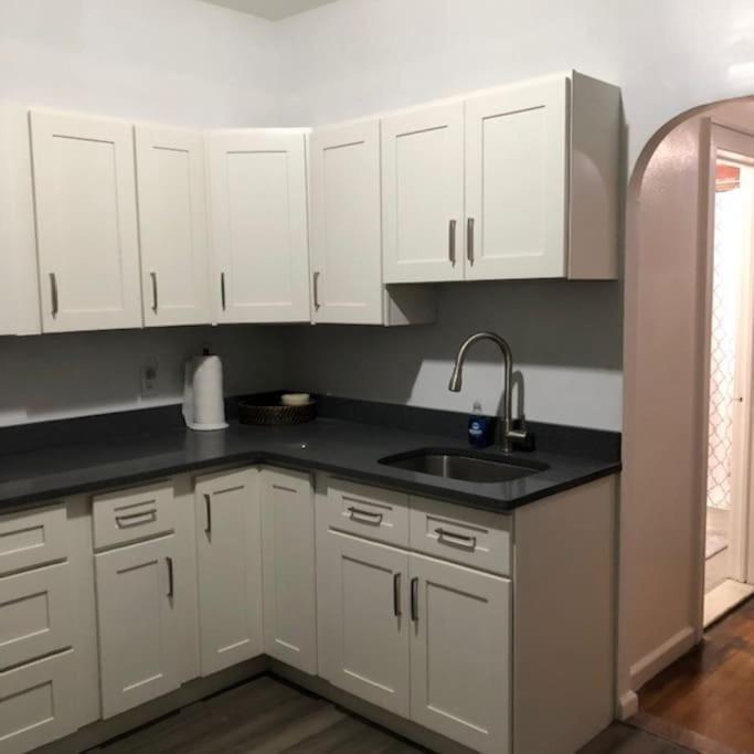Private In Townhouse W 2 Baths Fq Beds 1-3ppl New York