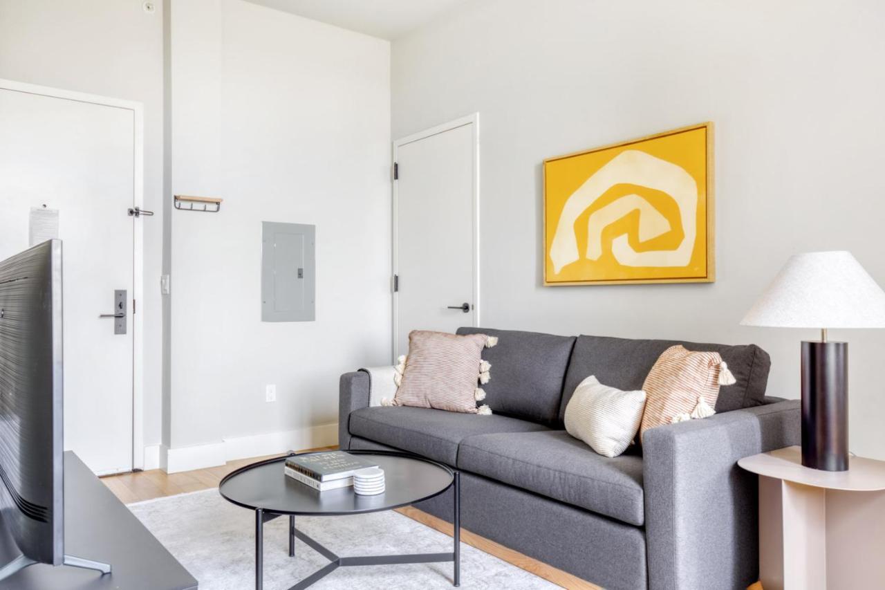 E Village 1br W Wd On Prime Corner Nyc-858 Apartment *