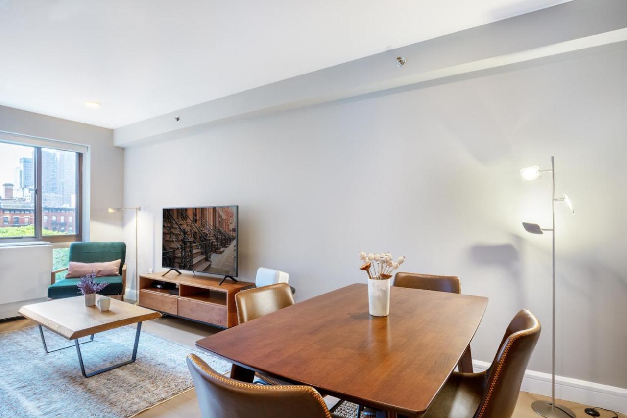 Theater District 1br Doorman Gym Garden Nyc-213 New York