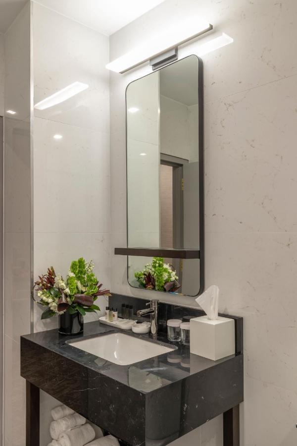 Hotel Broadway Plaza