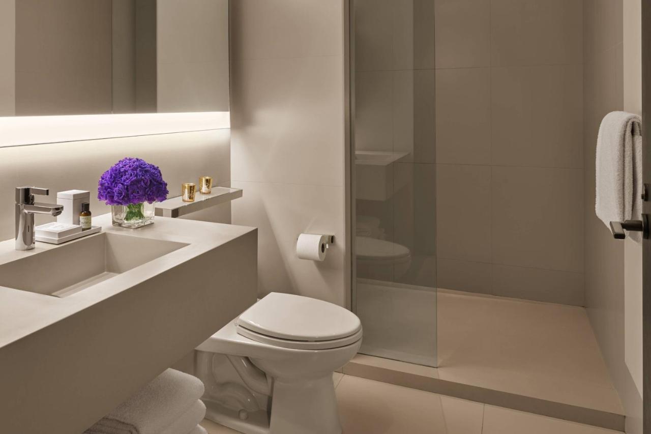 The Edition Hotel 5*