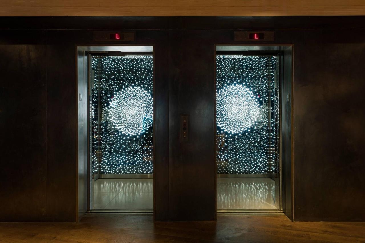 Moxy Nyc East Village Hotel 3*