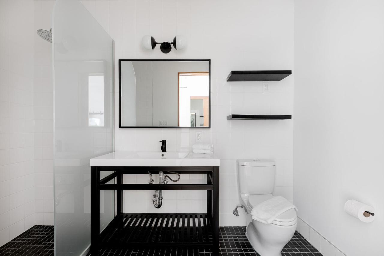 Aparthotel Placemakr Street 4*