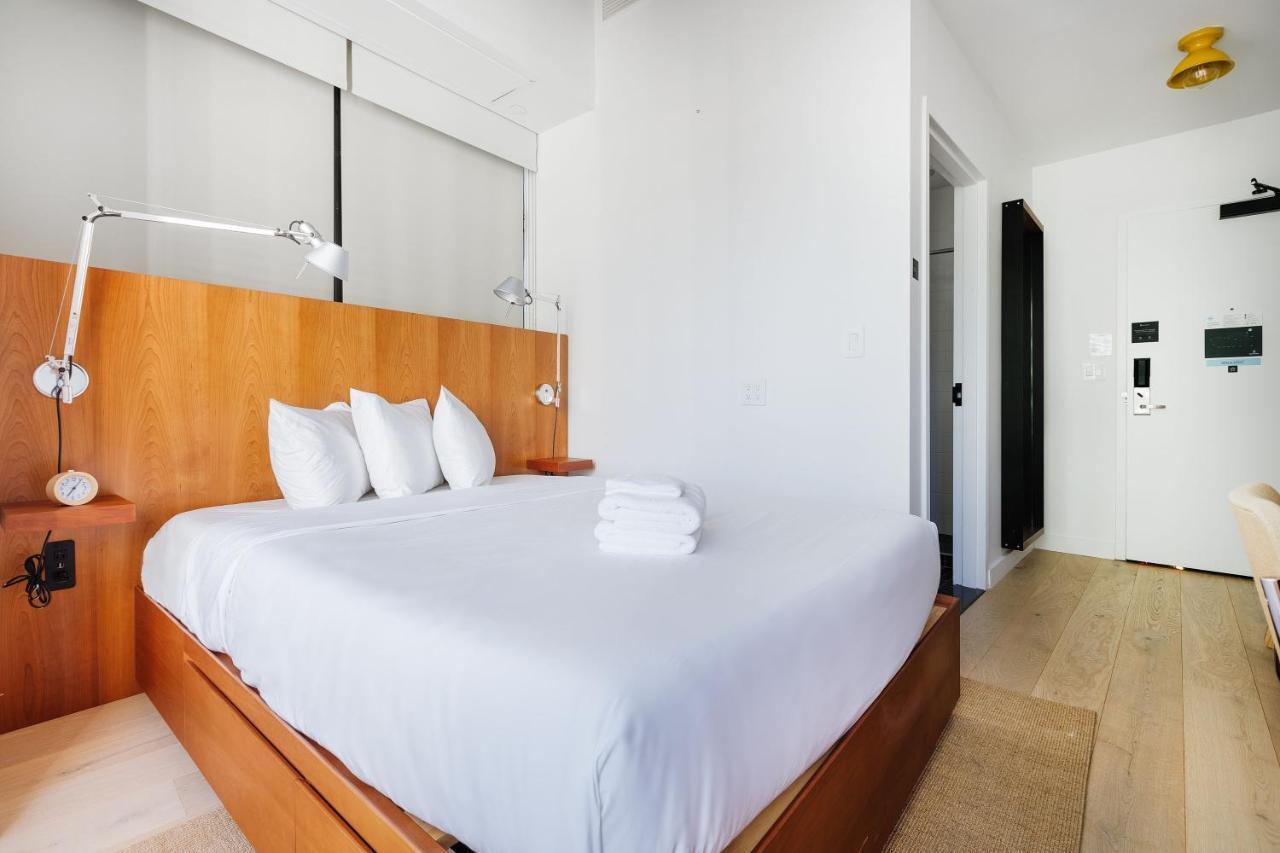 Aparthotel Placemakr Street 4*