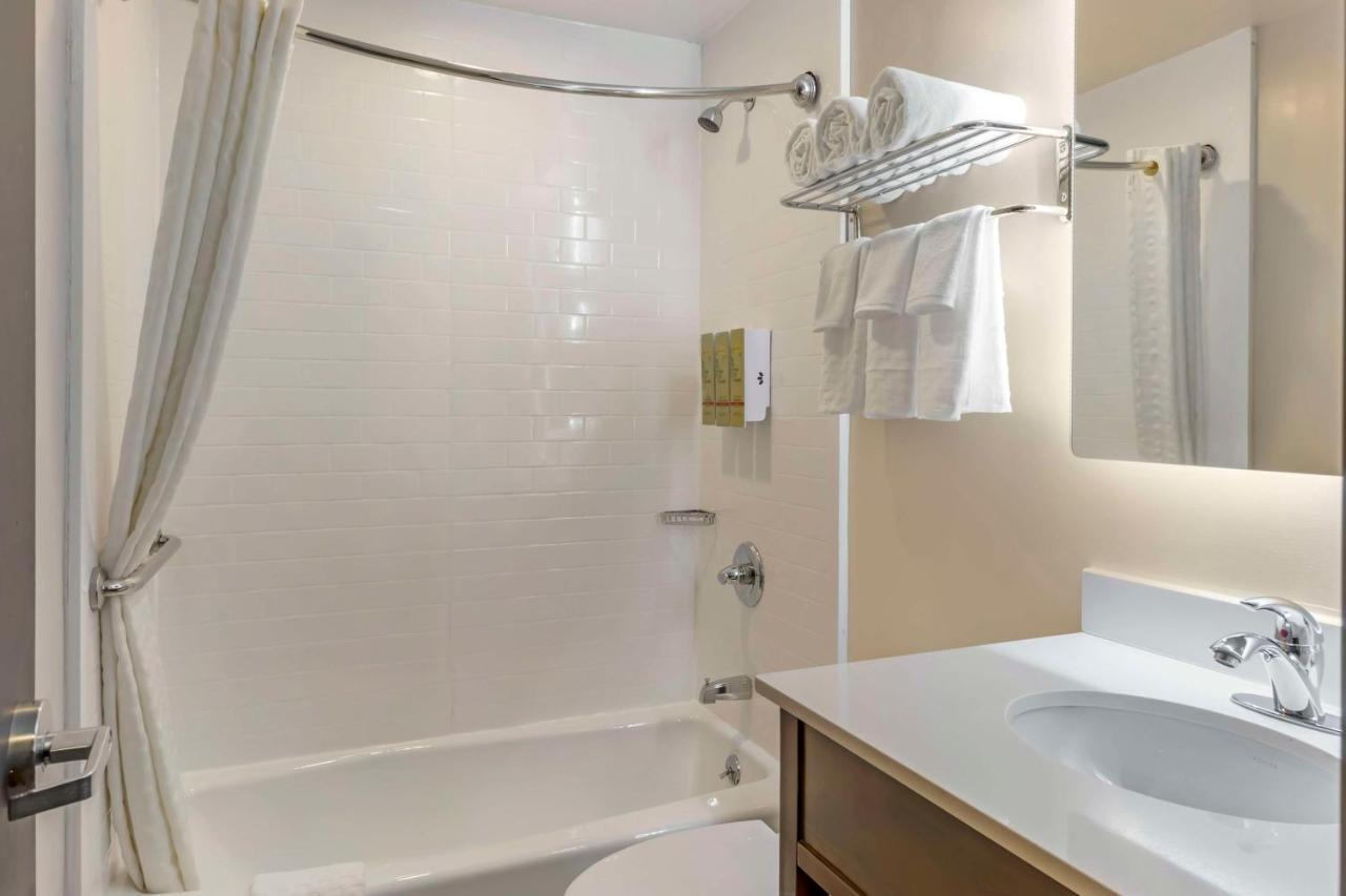 Western Brooklyn-coney Island Hotel 3*