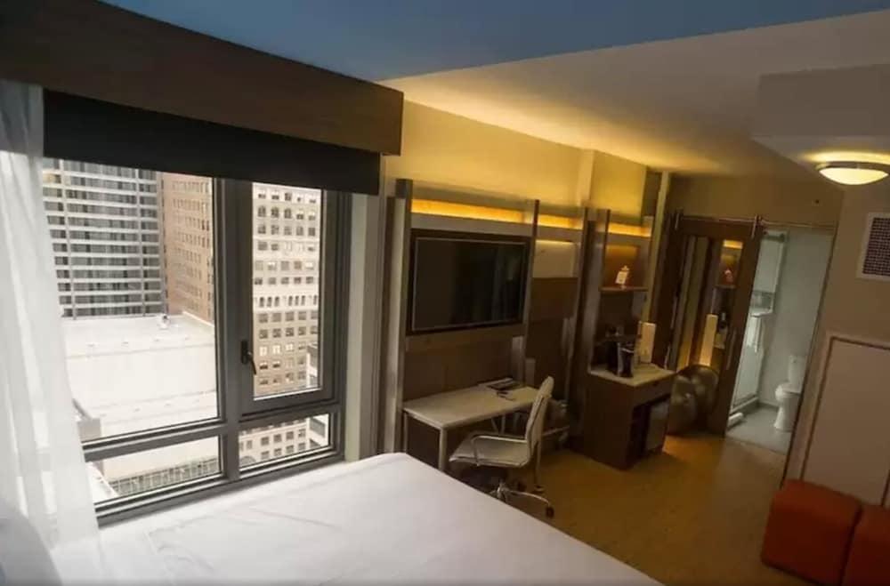 Even - Times Square South By Ihg Hotel 4*